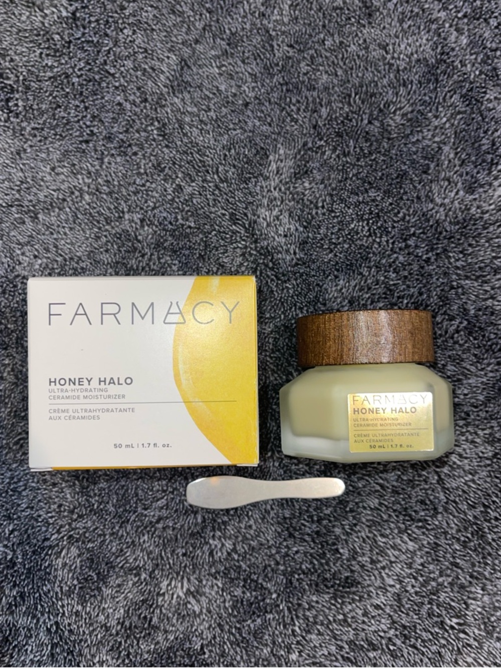 Farmacy Honey Halo Ultra-Hydrating Ceramide Moisturizer